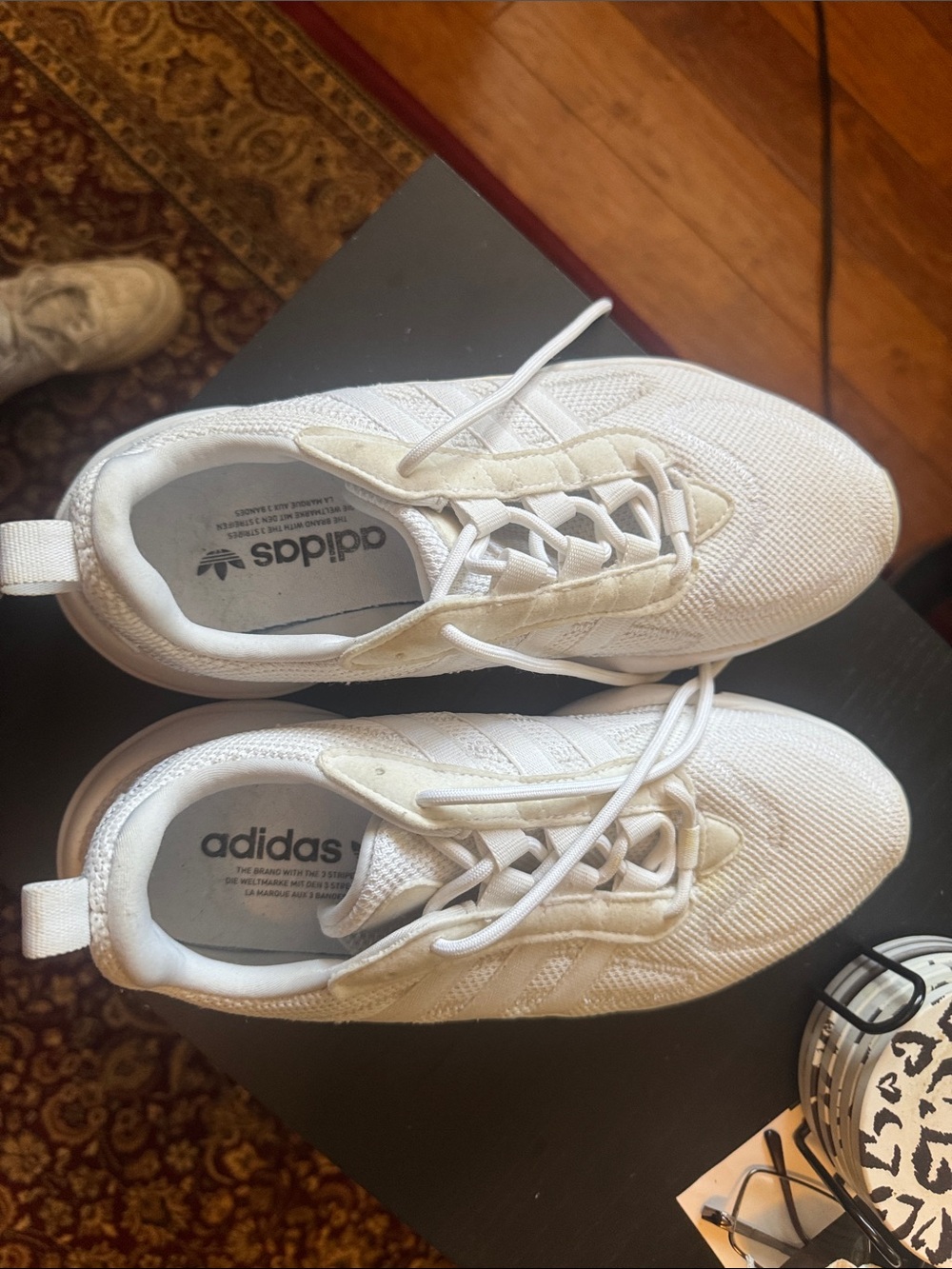 adidas Men’s Cream/White Lightweight Knit Sneakers